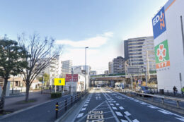 大阪市蒲生1丁目京阪国道沿いの野立て看板枠画像